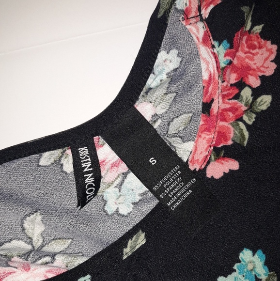 New Black Floral Cinched Tied Short Sleeve Dress Size Small - Picture 2 of 5